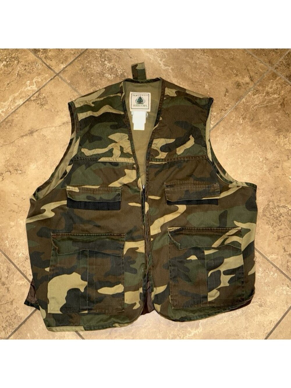 Vtg Northwest Territory Camo Hunting Vest Men XL Woodland Game Bag Shell Pocket